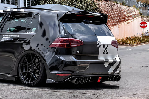 F1 rear braking light